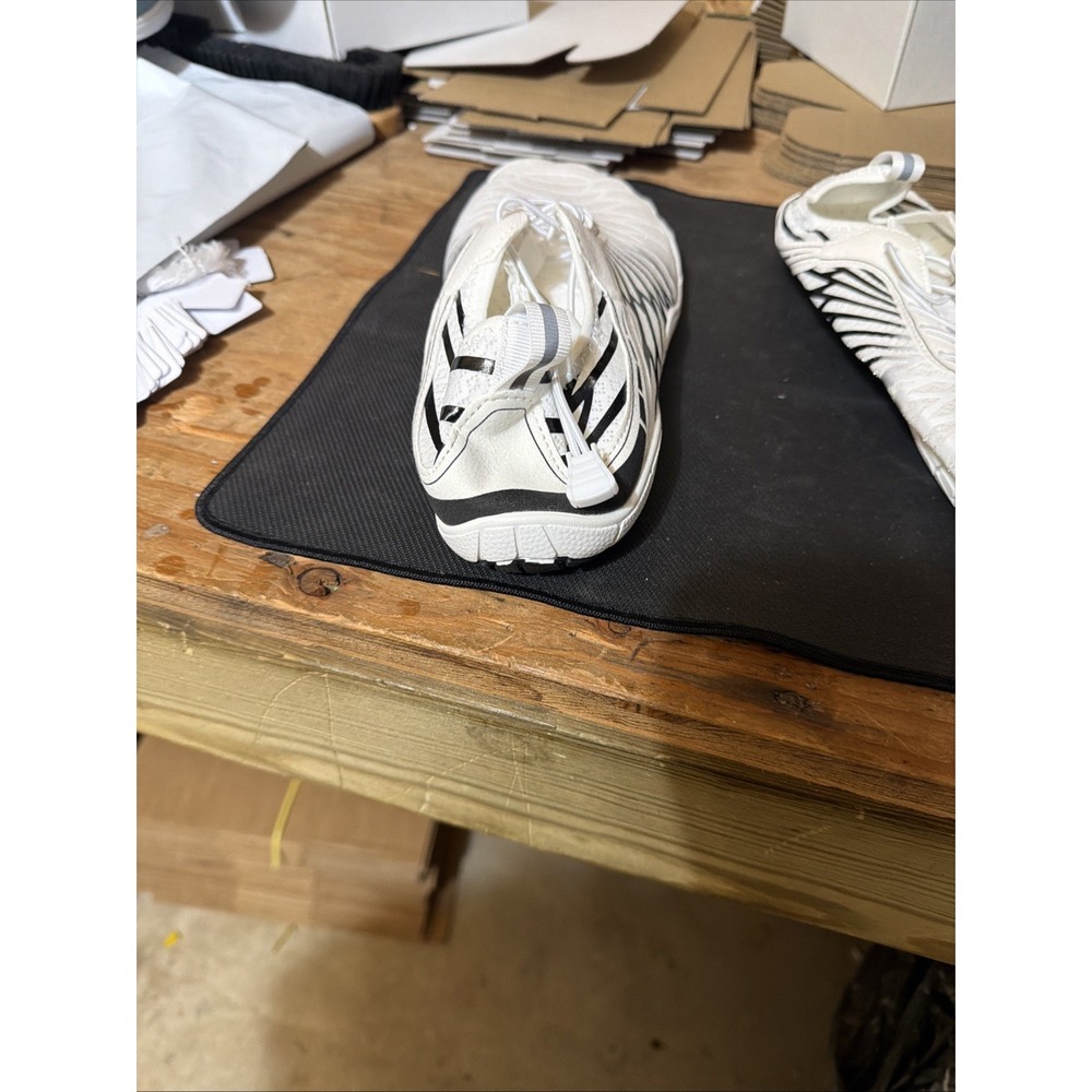 Peak Footwear Hiking Size 44 Men's 10.5 - Picture 3 of 4